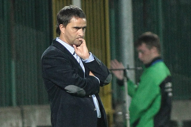 Ekstraklasa: Kafarski zachował posadę