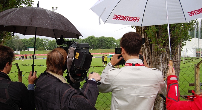 Kadra: Deszczowy trening, zawiedzeni Niemcy