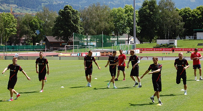 Gwiazdy w treningu, Obraniak ćwiczył lżej