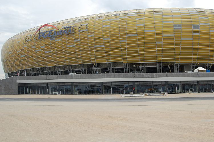 W Gdańsku szukają pieniędzy na stadion