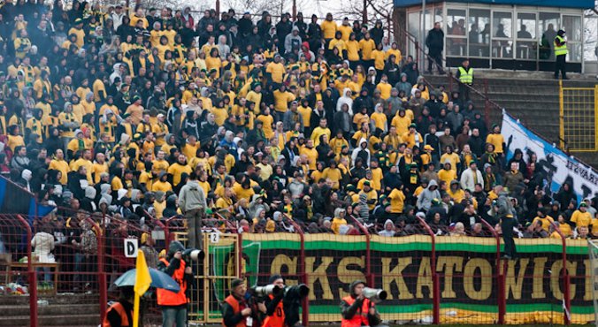 &#8222;Będziemy rozmawiać o meczu, czy k&#8230; o jakimś KP Katowice?&#8221;