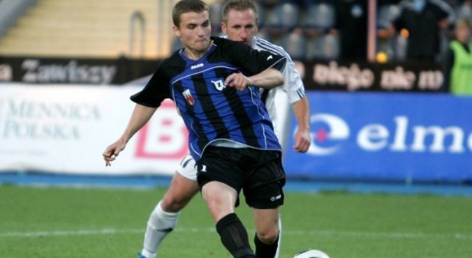 Zawisza rozgromił Stomil Olsztyn na wyjeździe