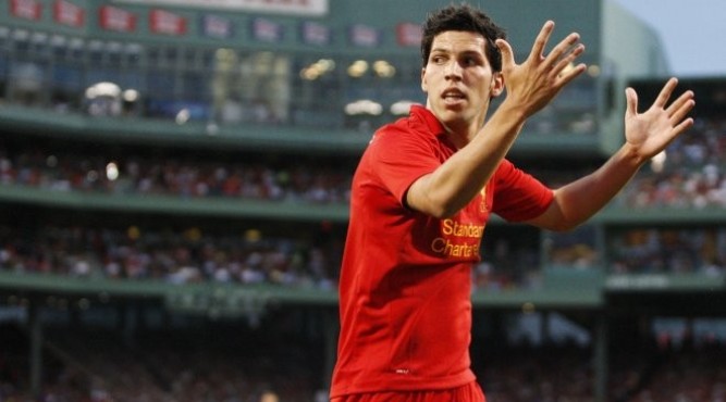 Były piłkarz Barcelony i Liverpoolu trafi do Krakowa? Wisła szykuje hit!
