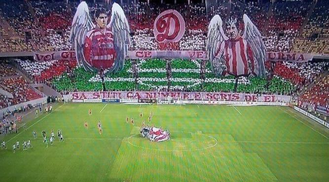 Kapitalna, cudowna, piękna oprawa derbów Bukaresztu!