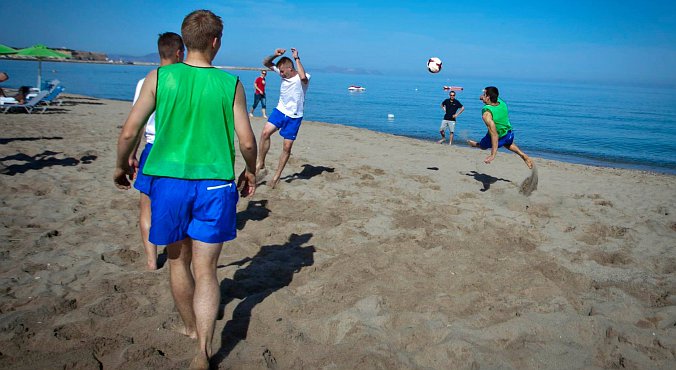 PN z Grecji (3): Trening na plaży. Zagra pogromca Francji ze Stade de France!