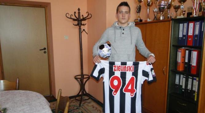 Debiut i pierwsza asysta Piotra Zielińskiego w Udinese!