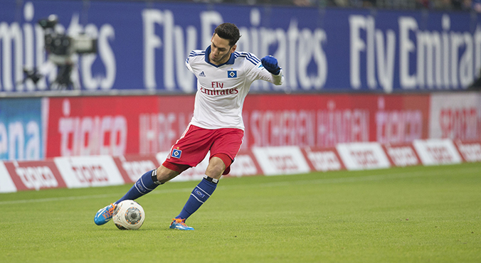 Młoda gwiazda HSV z nową umową