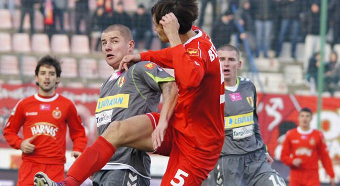 Widzew i Górnik z licencjami na grę w ekstraklasie