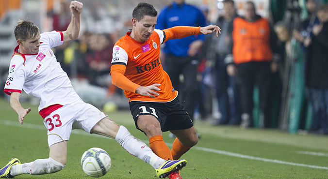 Ile Widzew zarobi na transferze Kasprzaka?