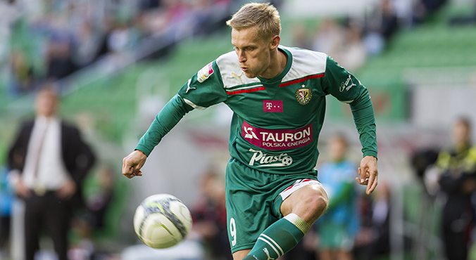 Doświadczony pomocnik w Zawiszy Bydgoszcz