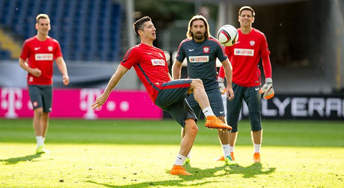 Trening Polaków przed meczem z Niemcami w obiektywie PN (galeria)