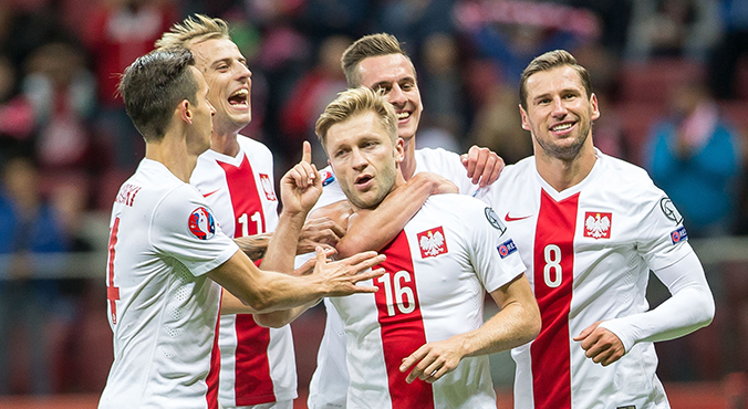 O wysoką stawkę? Ile piłkarze Nawałki zarobią za awans do Euro 2016?