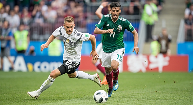 Carlos Vela wzmocni kadrę Barcelony?