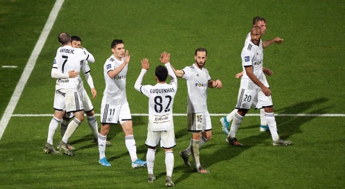 Legia wygrała w Gdyni