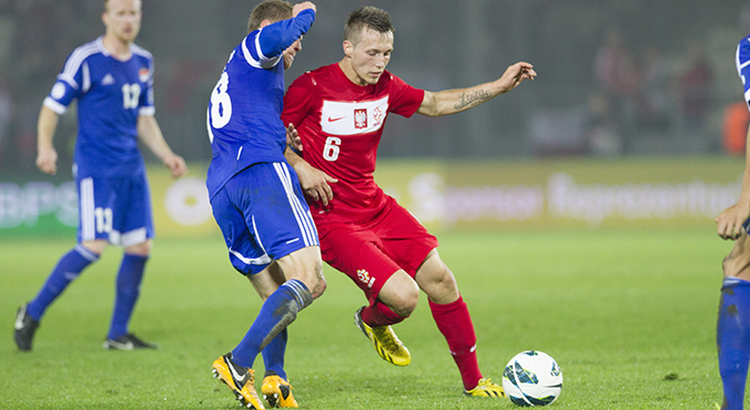 Adam Matuszczyk przechodzi do Zagłębia Lubin