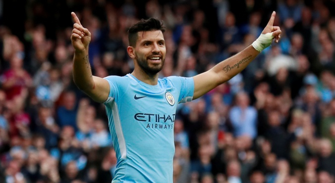 Sergio Aguero zagra z PSG?