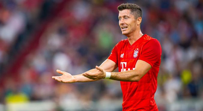 Lewandowski niezadowolony z transferów?