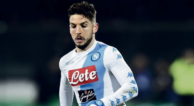 Mertens zostanie w Napoli?