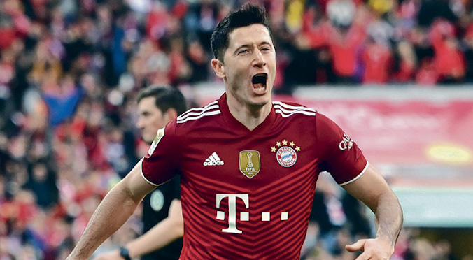 Lewandowski z dwiema nominacjami od UEFA