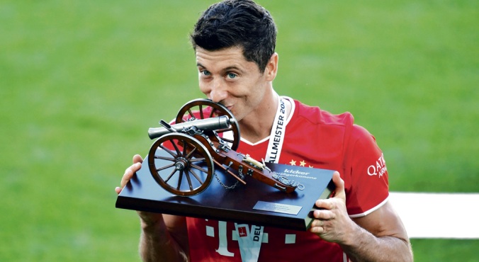 Lewandowski blisko kolejnego rekordu Muellera!