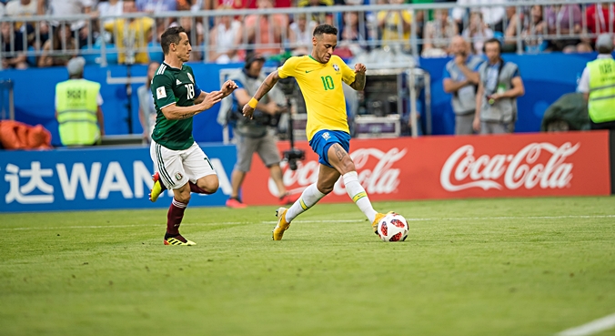 Pele chce, by Neymar dalej grał w Brazylii