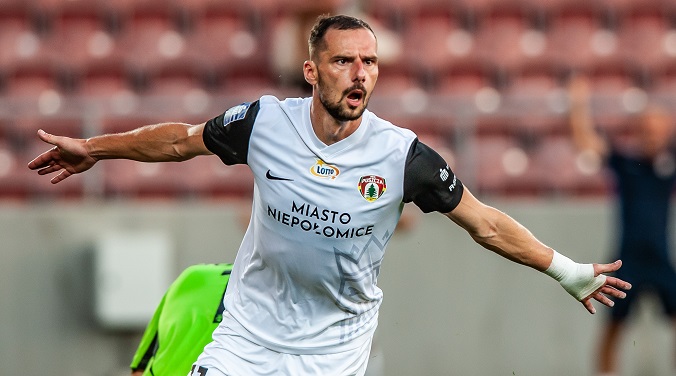 Puszcza górą w starciu beniaminków!