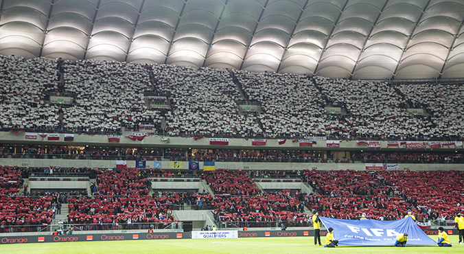 Zamknięty dach na Stadionie Narodowym