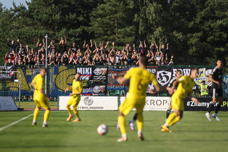 STEZYCA 13.08.2023 
II LIGA PILKA NOZNA MECZ RADUNIA STEZYCA - POLONIA BYTOM --- POLISH 3RD DIVISION LEAGUE FOOTBALL MATCH RADUNIA STEZYCA - POLONIA BYTOM --- 
NZ KIBICE GOSCI TEAM AWAY FANS , 
FOT. GRZEGORZ RADTKE / 400mm.pl