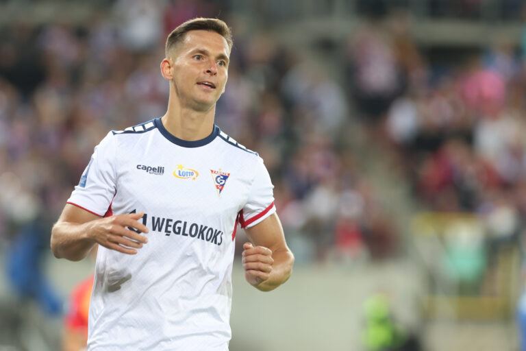 ZABRZE 15.09.2023
MECZ PKO EKSTRAKLASA SEZON 2023/24 --- POLISH FOOTBALL TOP LEAGUE : GORNIK ZABRZE - RUCH CHORZOW
PAWEL OLKOWSKI
FOT. MICHAL CHWIEDUK / 400mm.pl