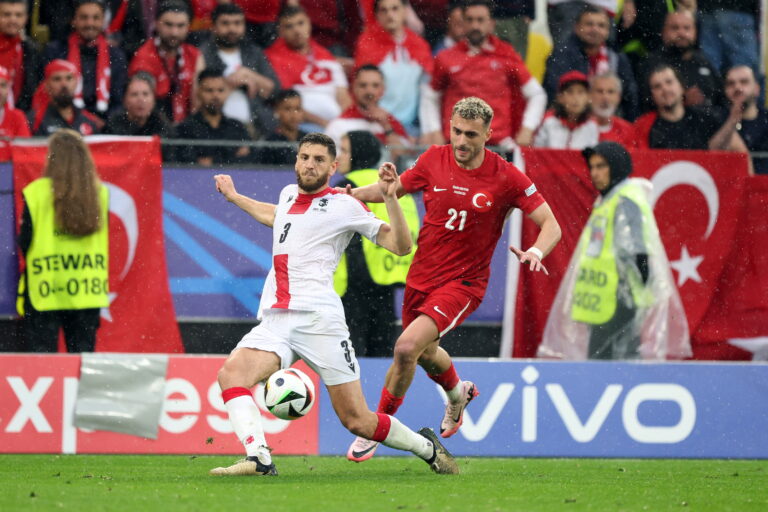 DORTMUND 18.06.2024
MECZ I RUNDA GRUPA F MISTRZOSTW EUROPY 2024: TURCJA - GRUZJA 3:1 --- FIRST ROUND GROUP F UEFA EURO 2024 MATCH: TURKEY - GEORGIA 3:1
LASZA DWALI  BARIS ALPER YILMAZ
FOT. PIOTR KUCZA/400mm.pl