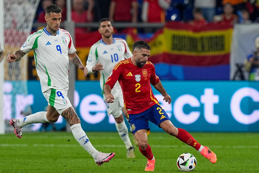 GELSENKIRCHEN, GERMANY - JUNE 20: Dani Carvajal (2) of Spain in action against Gianluca Scamacca (9) of Italy during the 2024 European Football Championship (EURO 2024) Group B football match between Spain and Italy at Veltins-Arena in Gelsenkirchen, Germany on June 20, 2024. Emin Sansar / Anadolu/ABACAPRESS.COM 
MISTRZOSTWA EUROPY W PILCE NOZNEJ EURO 2024 MECZ HISZPANIA VS WLOCHY
FOT. ABACA/newspix.pl / 400mm.pl
POLAND ONLY!
---
newspix.pl / 400mm.pl