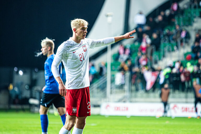 STALOWA WOLA 17.10.2023
MECZ ELIMINACJE MLODZIEZOWYCH MISTRZOSTW EUROPY U21 GRUPA D: POLSKA - ESTONIA --- UEFA EUROPEAN UNDER-21 CHAMPIONSHIP 2024 QUALIFYING ROUND FOOTBALL GROUP D MATCH: POLAND - ESTONIA
ALEKSANDER BUKSA
FOT. MICHAL TRZPIS/400MM.PL