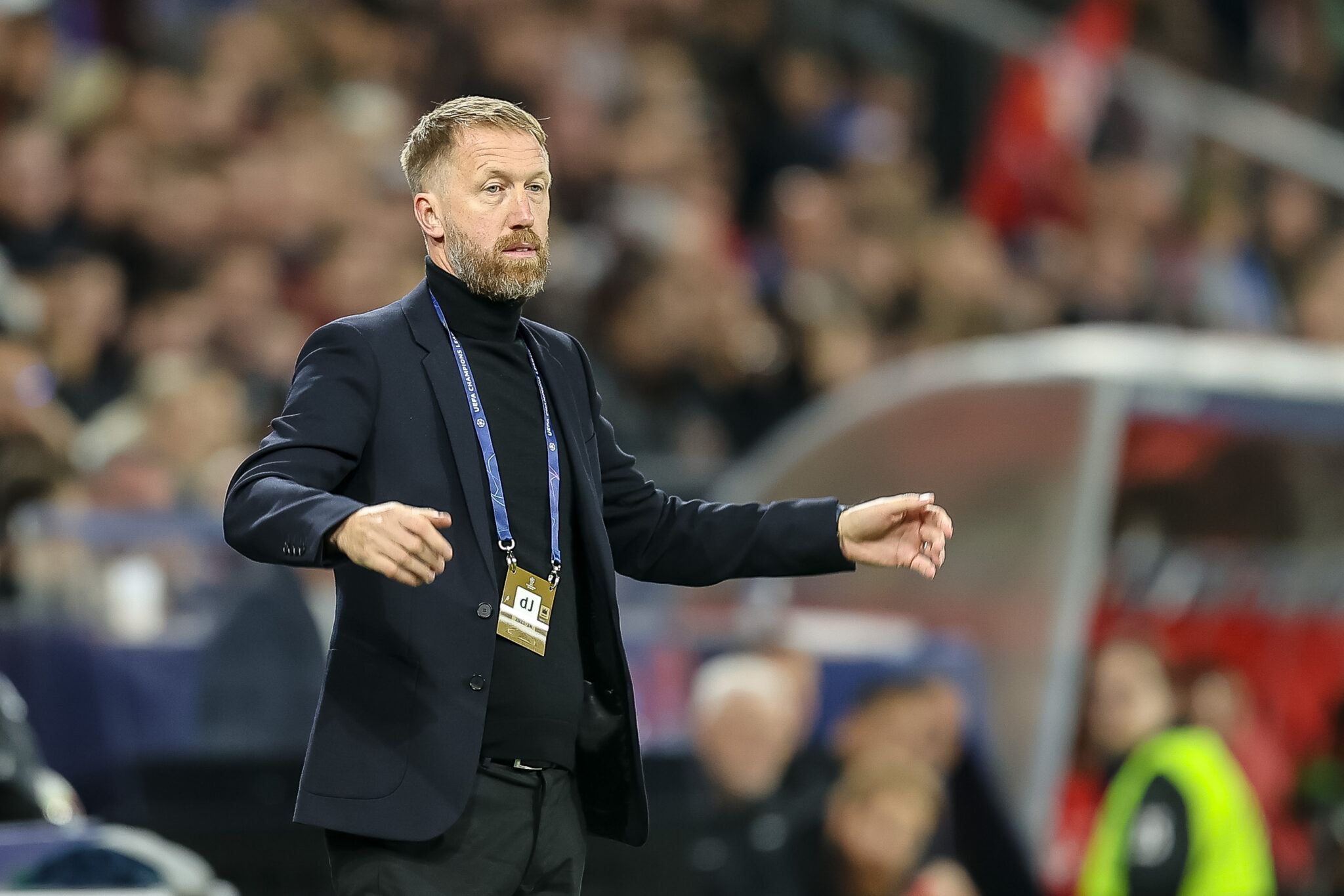 Salzburg, Oesterreich, 25.10.2022: Trainer Graham Potter (Chelsea FC) gestikuliert waehrend des UEFA Champions League - Group E Spiels zwischen FC Red Bull Salzburg vs Chelsea FC im Stadion Salzburg am 25. October 2022 in Salzburg, Oesterreich. (Foto von Roland Krivec/DeFodi Images)

Salzburg, Austria, 25.10.2022: Trainer Graham Potter (Chelsea FC) gestures during the UEFA Champions League - Group E match between FC Red Bull Salzburg vs Chelsea FC at Stadium Salzburg on October 25, 2022 in Salzburg, Austria. (Photo by Roland Krivec/DeFodi Images) 
LIGA MISTRZOW PILKA NOZNA SEZON 2022/2023 
FOT.DEFODI IMAGES/newspix.pl / 400mm.pl
POLAND ONLY!
---
newspix.pl / 400mm.pl