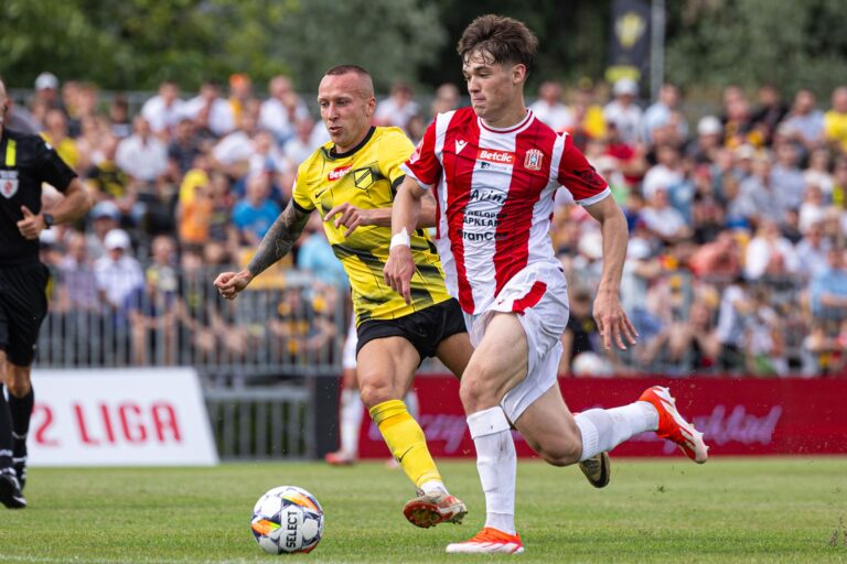 KRAKOW, 20.07.2024
BETCLIC II LIGA PILKA NOZNA MECZ WIECZYSTA KRAKOW - RESOVIA RZESZOW
POLISH 3RD DIVISION LEAGUE FOOTBALL GAME WIECZYSTA KRAKOW - RESOVIA RZESZOW
NZ GORALSKI JACEK
FOT. ZUZA TWARDOSZ / 400mm.pl