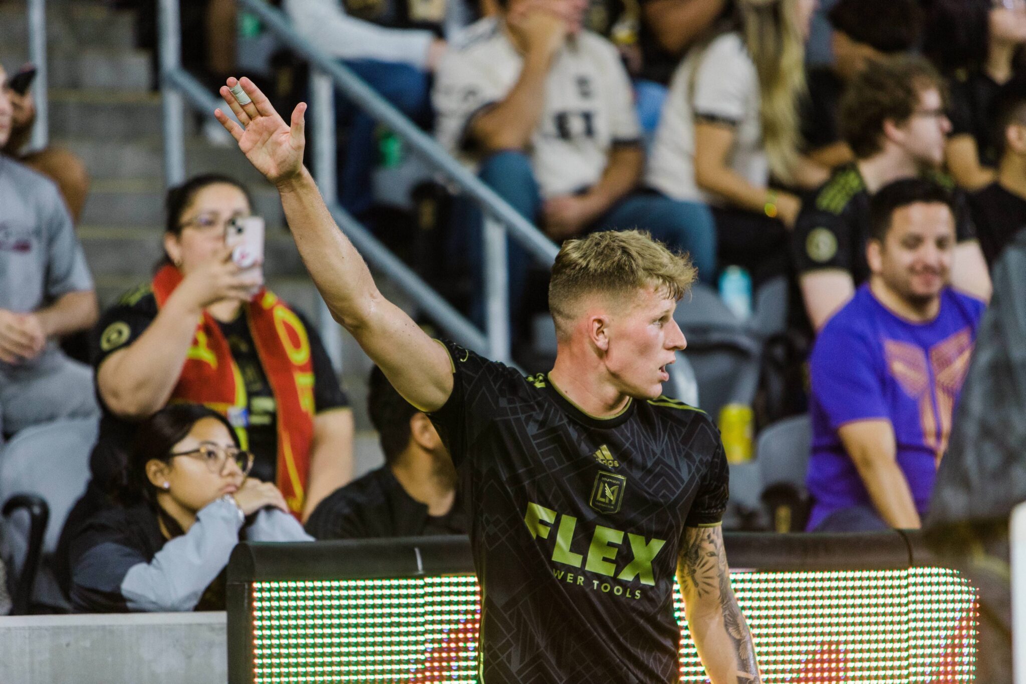 August 23, 2023, Los Angeles, California, USA: MATEUSZ BOGUSZ of MLS&#039;s LAFC signals before taking a corner kick during a game against the Colorado Rapids at BMO Stadium in Los Angeles, California on August 23, 2023 (Credit Image: © Alex Cave/ZUMA Press Wire) 
LIGA MLS PILKA NOZNA
FOT. ZUMA/newspix.pl / 400mm.pl

POLAND ONLY !!!
---
newspix.pl / 400mm.pl