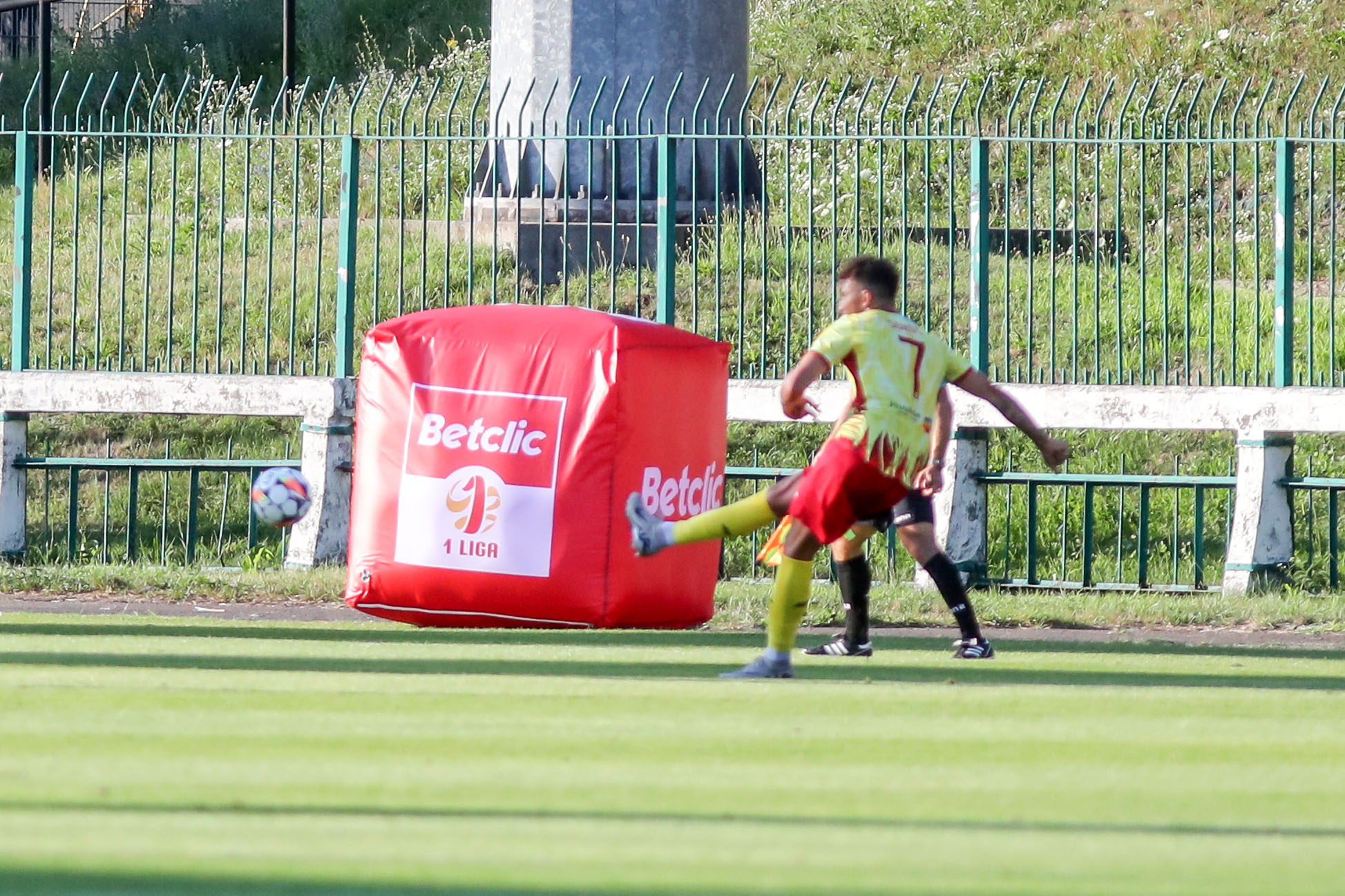 WARSZAWA 19.07.2024
MECZ 1. KOLEJKA BETCLIC I LIGA SEZON 2024/25 --- POLISH FIRST LEAGUE FOOTBALL MATCH IN WARSAW: POLONIA WARSZAWA - ZNICZ PRUSZKOW
BETCLICK. BRANDING  
FOT. MARCIN SZYMCZYK/400mm.pl