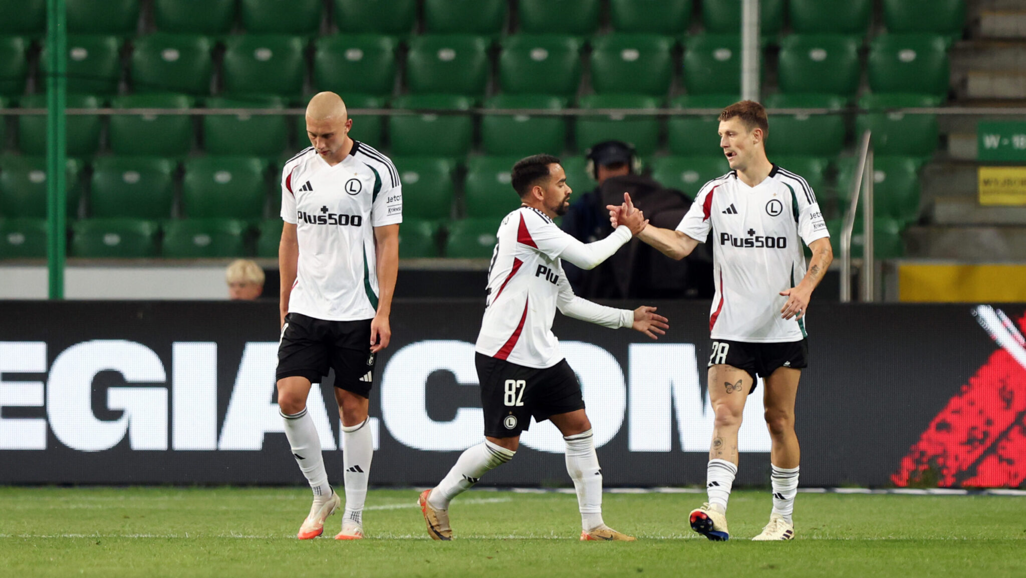 WARSZAWA 25.07.2024
PIERWSZY MECZ II RUNDA ELIMINACYJNA LIGA KONFERENCJI EUROPY SEZON 2024/25 --- UEFA EUROPA CONFERENCE LEAGUE SECOND QUALIFYING ROUND FIRST MATCH IN WARSAW: LEGIA WARSZAWA - CAERNARFON TOWN FC
BLAZ KRAMER  LUQUINHAS  MARC GUAL
FOT. PIOTR KUCZA/400mm.pl