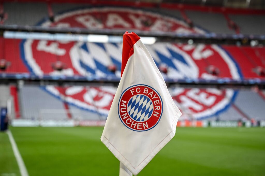 . FC Bayern Muenchen logo waehrend des Viertelfinale Hinspiels der UEFA Champions League 2023/24 zwischen FC Bayern Muenchen und Real Madrid im Allianz Arena am 30. April 2024 in Muenchen, Deutschland. (Foto von Harry Langer/DeFodi Images)

. FC Bayern Muenchen logo during the UEFA Champions League 2023/24 - Semi-finals First Leg match between FC Bayern Muenchen vs Real Madrid at Allianz Arena on April 30, 2024 in Munich, germany. (Photo by Harry Langer/DeFodi Images)  
PILKA NOZNA SEZON 2023/2024 LIGA MISTRZOW
FOT. DEFODI/newspix.pl / 400mm.pl
POLAND ONLY!
---
newspix.pl / 400mm.pl