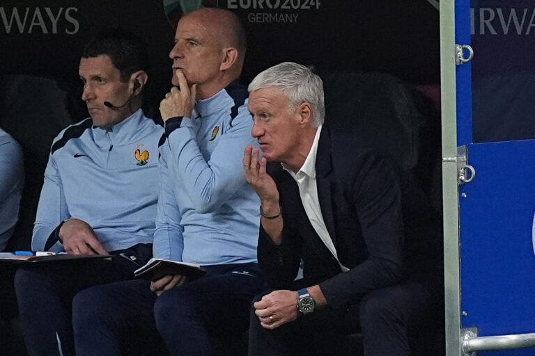 Coach  Didier Deschamps of France seen during the UEFA EURO 2024  match between Portugal and France at Volksparkstadion.
Final score: Full time, Portugal 0:0 France and Penalty-Shootout ; Portugal vs France (3-5)