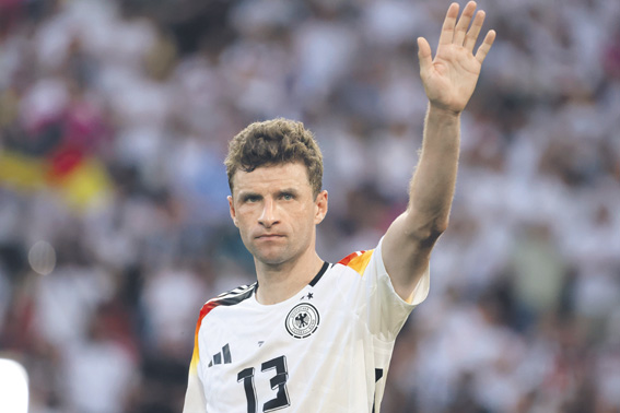 05.07.2024, Fussball, Herren, UEFA Europameisterschaft 2024, Quarter Final, Viertelfinale, Spanien - Deutschland, Thomas Mueller Deutschland enttšuscht Stuttgart MHP-Arena Baden-WŁrttemberg Deutschland DE *** 05 07 2024, Football, Men, UEFA European Championship 2024, Quarter Final, Quarter Final, Spain Germany, Thomas Mueller Germany disappointed Stuttgart MHP Arena Baden WŁrttemberg Germany DE Copyright: xSebastianxBachx