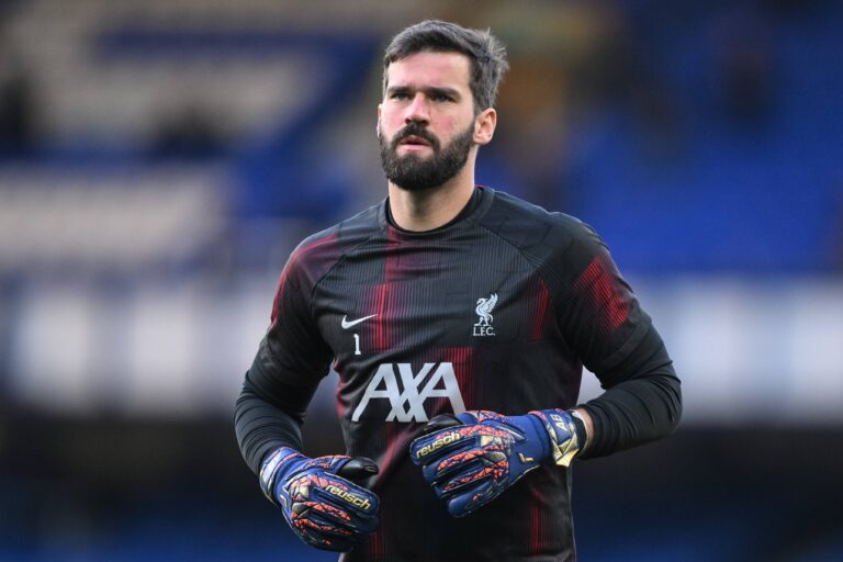 April 24, 2024, Liverpool, Merseyside, United Kingdom: Alisson Becker of Liverpool wearing Reusch goalkeeper gloves in the pregame warmup session during the Premier League match Everton vs Liverpool at Goodison Park, Liverpool, United Kingdom, 24th April 2024. (Credit Image: © Craig Thomas/News Images via ZUMA Press Wire)
PILKA NOZNA LIGA ANGIELSKA SEZON 2023/2024
FOT. ZUMA/newspix.pl / 400mm.pl
POLAND ONLY!
---
newspix.pl / 400mm.pl