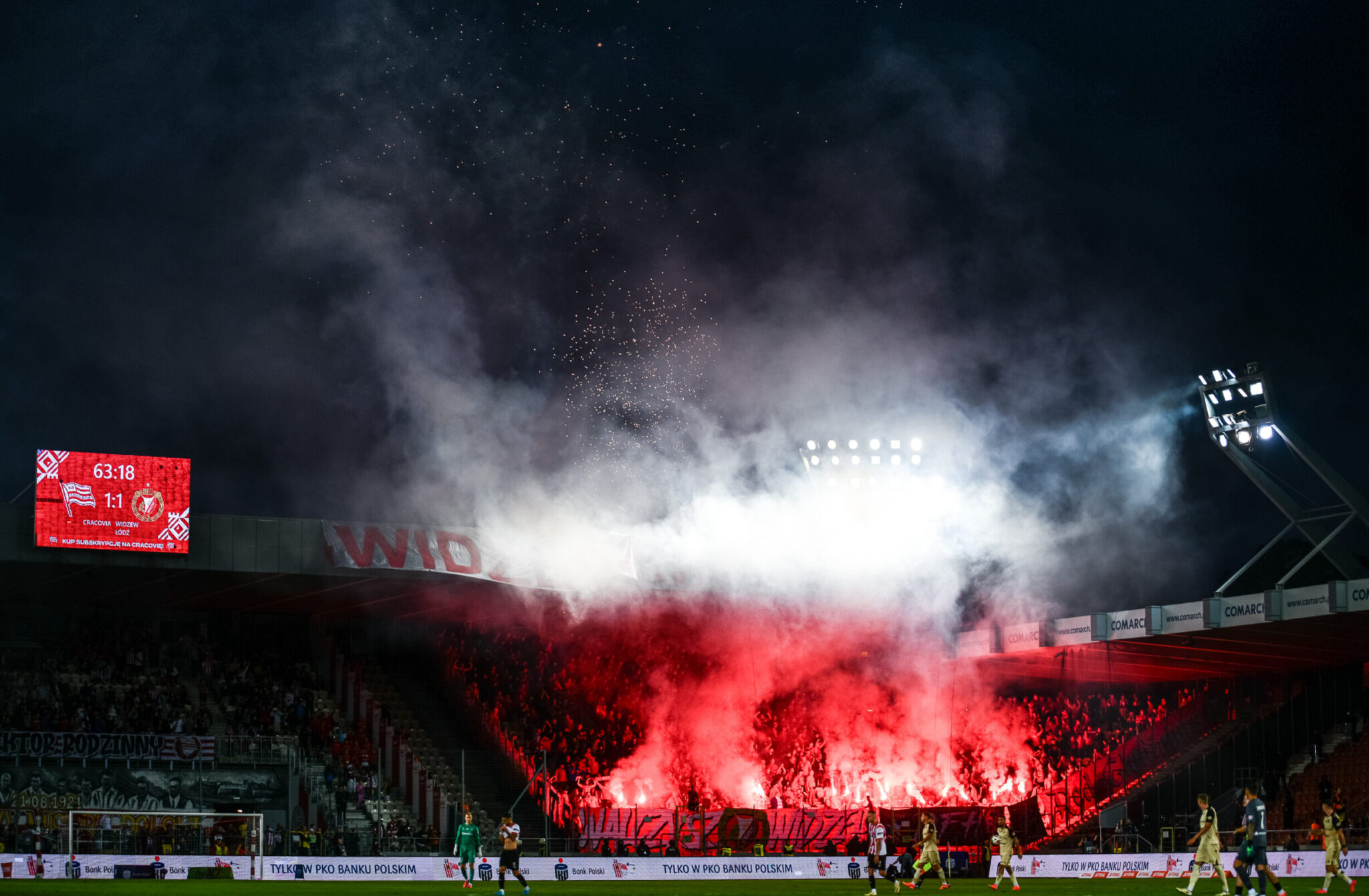 KRAKOW 05.08.2024
MECZ 3. KOLEJKA PKO EKSTRAKLASA SEZON 2024/25 --- POLISH FOOTBALL TOP LEAGUE MATCH IN KRAKOW: CRACOVIA KRAKOW - WIDZEW LODZ
NZ KIBICE PSEUDOKIBICE WIDZEW
FOT. MICHAL PLASZYK/400mm.pl