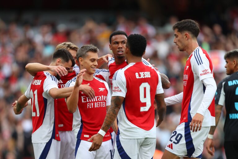 August 7, 2024, Islington, London, England: 7th August  2024; Emirates Stadium, London, England; Pre Season Football Friendly, Arsenal versus Bayer Leverkusen; Arsenal players celebrate the goal from Leandro Trossard in the 11th minute for 2-0. (Credit Image: © Katie Chan/Action Plus Sports via ZUMA Press Wire) 
PILKA NOZNA MECZ TOWARZYSKI
FOT. ZUMA/newspix.pl / 400mm.pl
POLAND ONLY!
---
newspix.pl / 400mm.pl