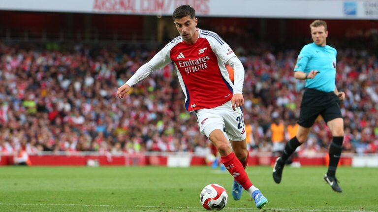 August 7, 2024, Islington, London, England: 7th August  2024; Emirates Stadium, London, England; Pre Season Football Friendly, Arsenal versus Bayer Leverkusen; Kai Havertz of Arsenal turns towards goal (Credit Image: © Katie Chan/Action Plus Sports via ZUMA Press Wire) 
PILKA NOZNA MECZ TOWARZYSKI
FOT. ZUMA/newspix.pl / 400mm.pl
POLAND ONLY!
---
newspix.pl / 400mm.pl