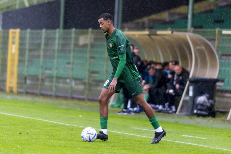 2023.10.22, WROCLAW,3 LIGA- grupa 3 , Slask II  Wroclaw - Pniowek Pawlowice, nz CAMERON BORTHWICK-JACKSON, fot. KRYSTYNA PACZKOWSKA/ newspix.pl / 400mm.pl