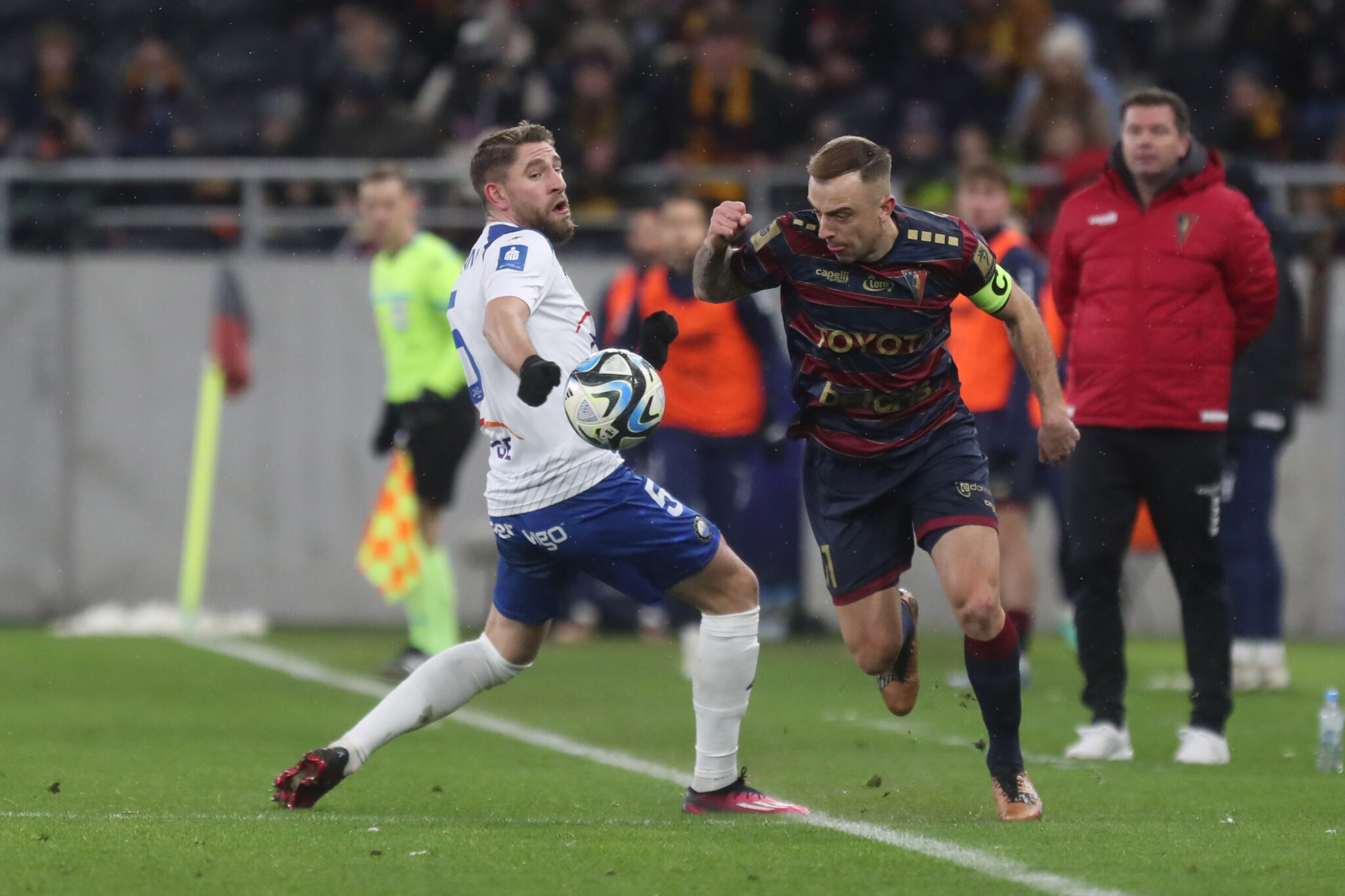 SZCZECIN 25.11.2023
PKO EKSTRAKLASA PILKA NOZNA MEZCZYZN -- POLISH PKO EKSTRAKLASA FOOTBALL MATCH POGON SZCZECIN - STAL MIELEC
NZ MARCO EHMANN, KAMIL GROSICKI
KRZYSZTOF CICHOMSKI