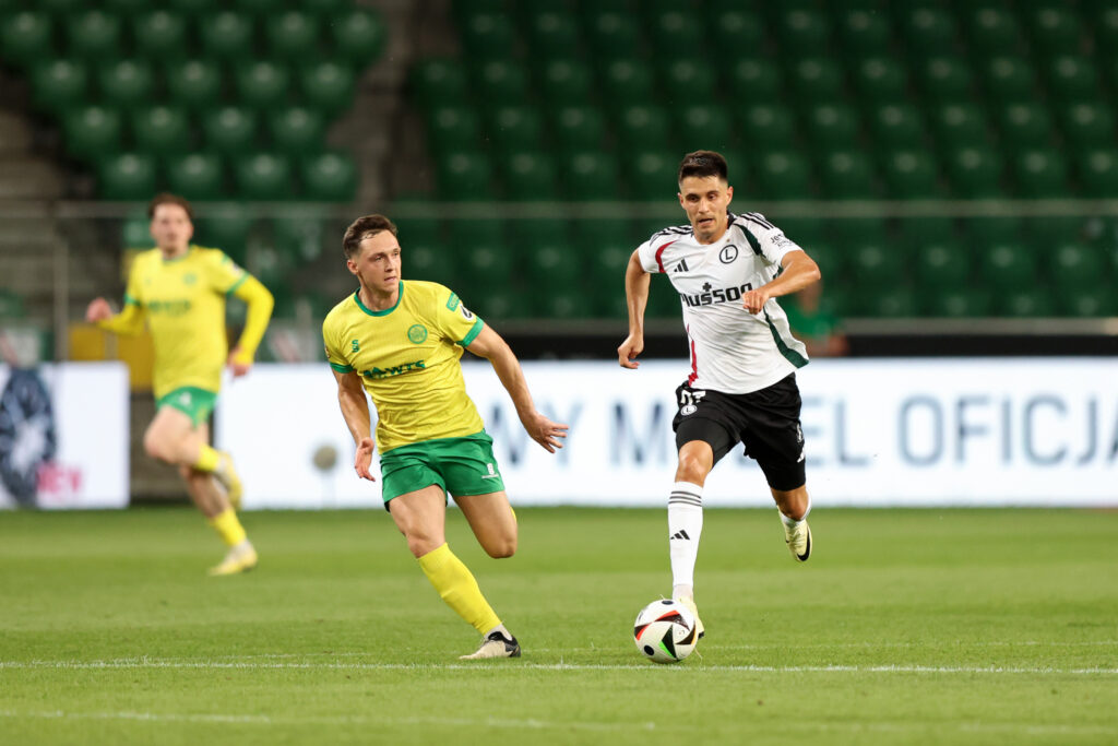 WARSZAWA 25.07.2024
PIERWSZY MECZ II RUNDA ELIMINACYJNA LIGA KONFERENCJI EUROPY SEZON 2024/25 --- UEFA EUROPA CONFERENCE LEAGUE SECOND QUALIFYING ROUND FIRST MATCH IN WARSAW: LEGIA WARSZAWA - CAERNARFON TOWN FC
DANIEL GOSSET  BARTOSZ KAPUSTKA
FOT. PIOTR KUCZA/400mm.pl