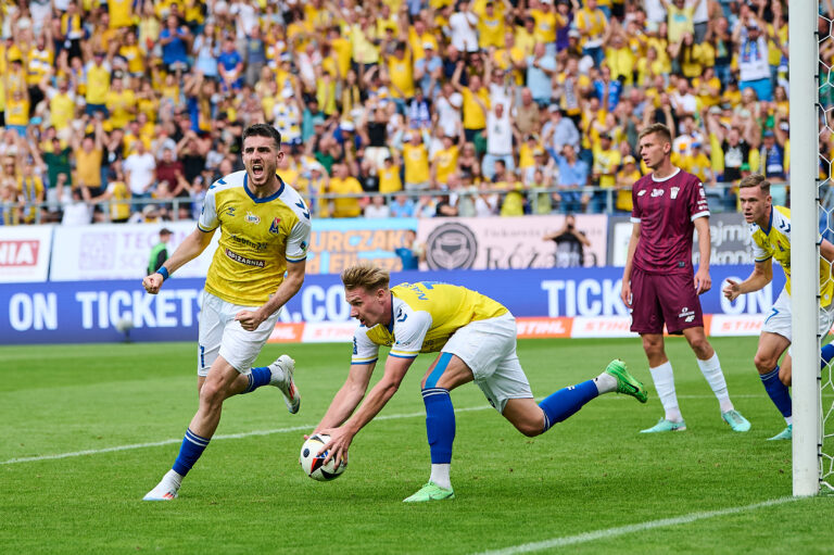 LUBLIN 04.08.2024
PKO EKSTRAKLASA SEZON 2024/25 MOTOR LUBLIN - KORONA KIELCE --- POLISH FOOTBALL TOP LEAGUE MATCH MOTOR LUBLIN - KORONA KIELCE  
N/Z Kaan Caliskaner, Krzysztof Kubica, Jakub Kowalski, , 
FOT. PIOTR JARUGA / 400mm.pl