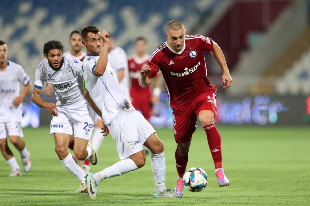 PRISZTINA 29.08.2024
REWANZOWY MECZ IV RUNDA ELIMINACYJNA LIGA KONFERENCJI SEZON 2024/25: DRITA GNJILANE - LEGIA WARSZAWA --- UEFA CONFERENCE LEAGUE FOURTH QUALIFYING ROUND SECOND MATCH IN PRISTINA: DRITA GNJILANE - LEGIA WARSAW
RRON BROJA  BLAZ KRAMER
FOT. PIOTR KUCZA/400mm.pl