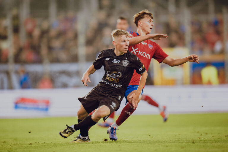 30.08.2024 CZęstochowa .
Piłka noźna.PKO Ekstraklasa.  Raków Częstochowa - Piast Gliwice.
n/z. Grzegorz Tomasiewicz ,
Fot. Irek Dorozanski